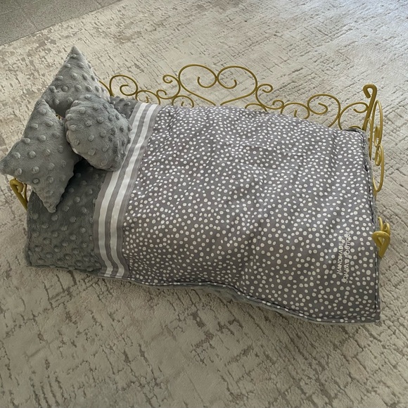 Handmade reversibly minky doll bedding set - Picture 2 of 10